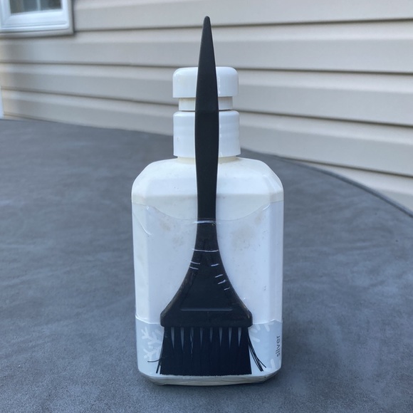 ⚜️KeraColor+ Clenditioner In Silver! NWT! - Picture 2 of 4